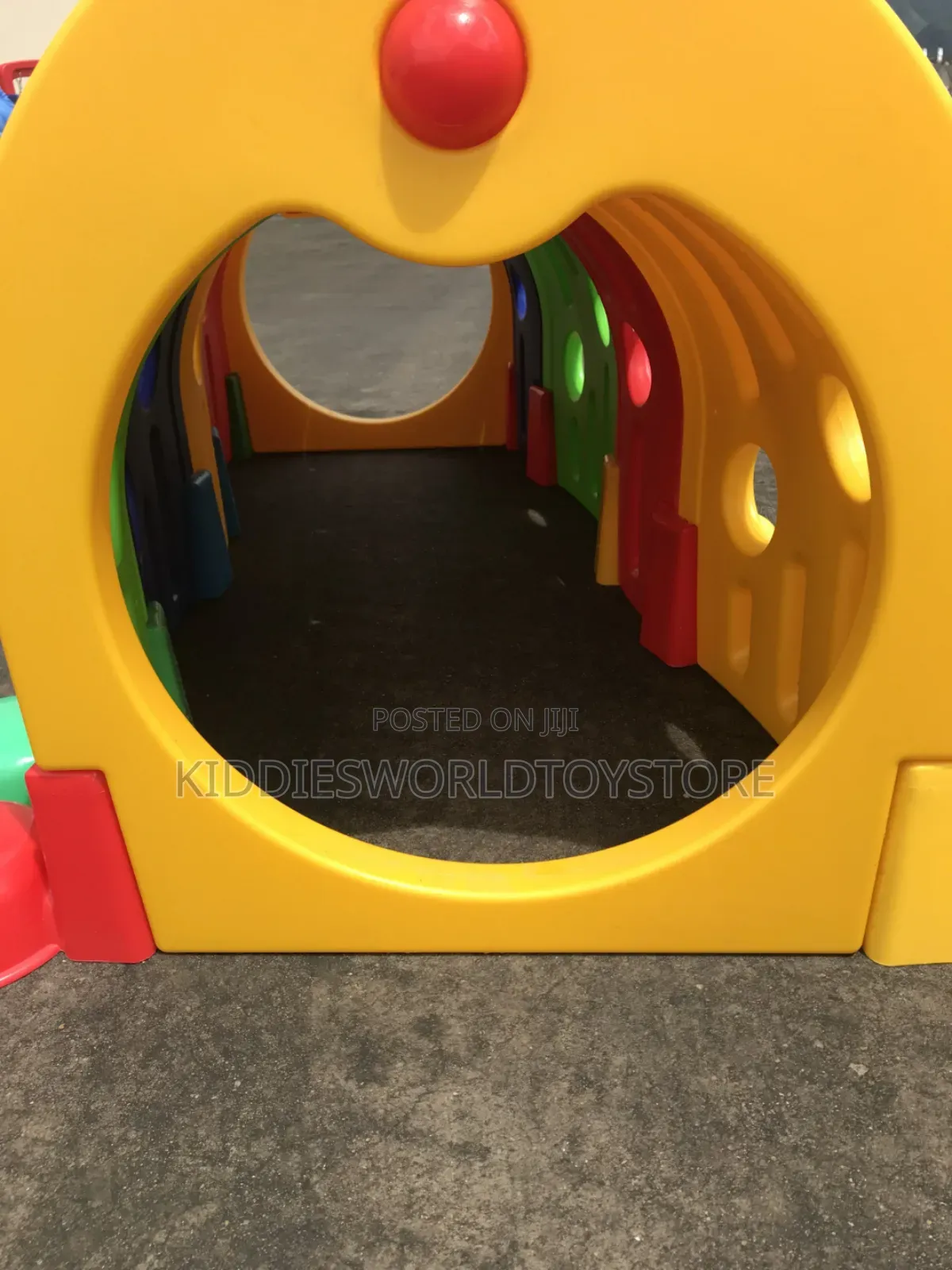 Kids Crawling Tunnels