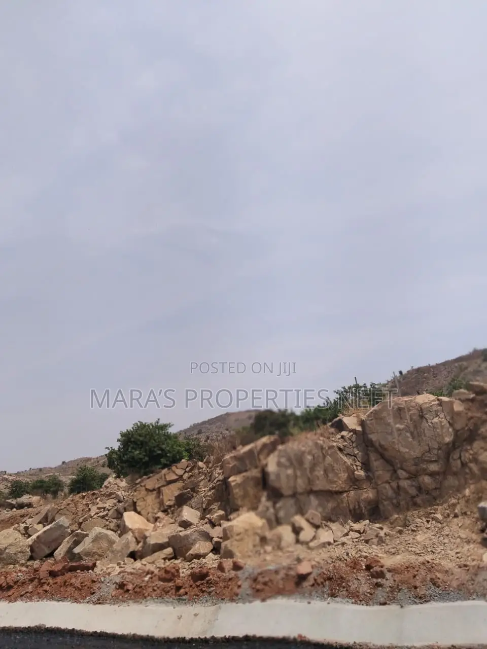 C of O Land in Apo Waru for Sale