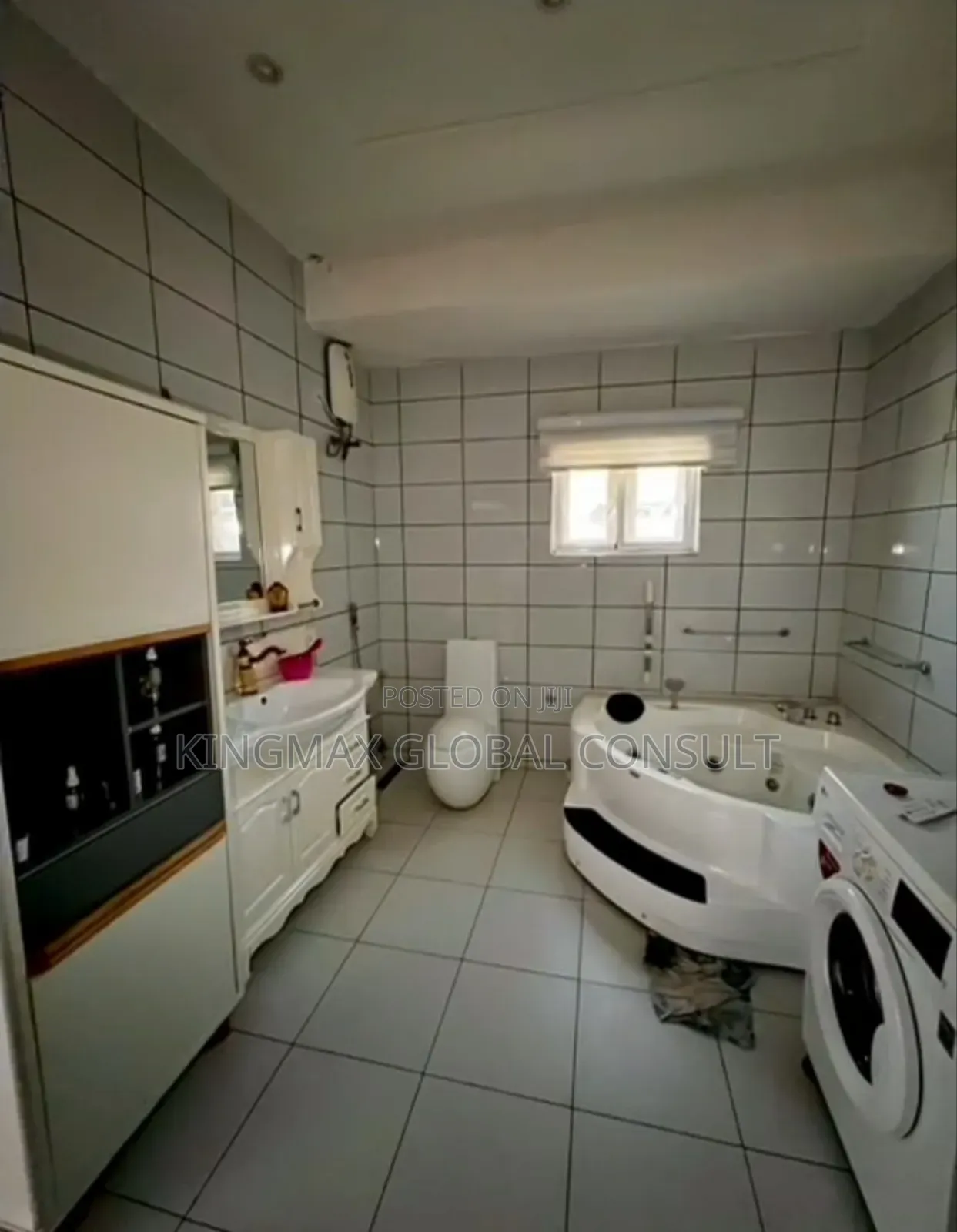 6bdrm Duplex in Banana Island for sale