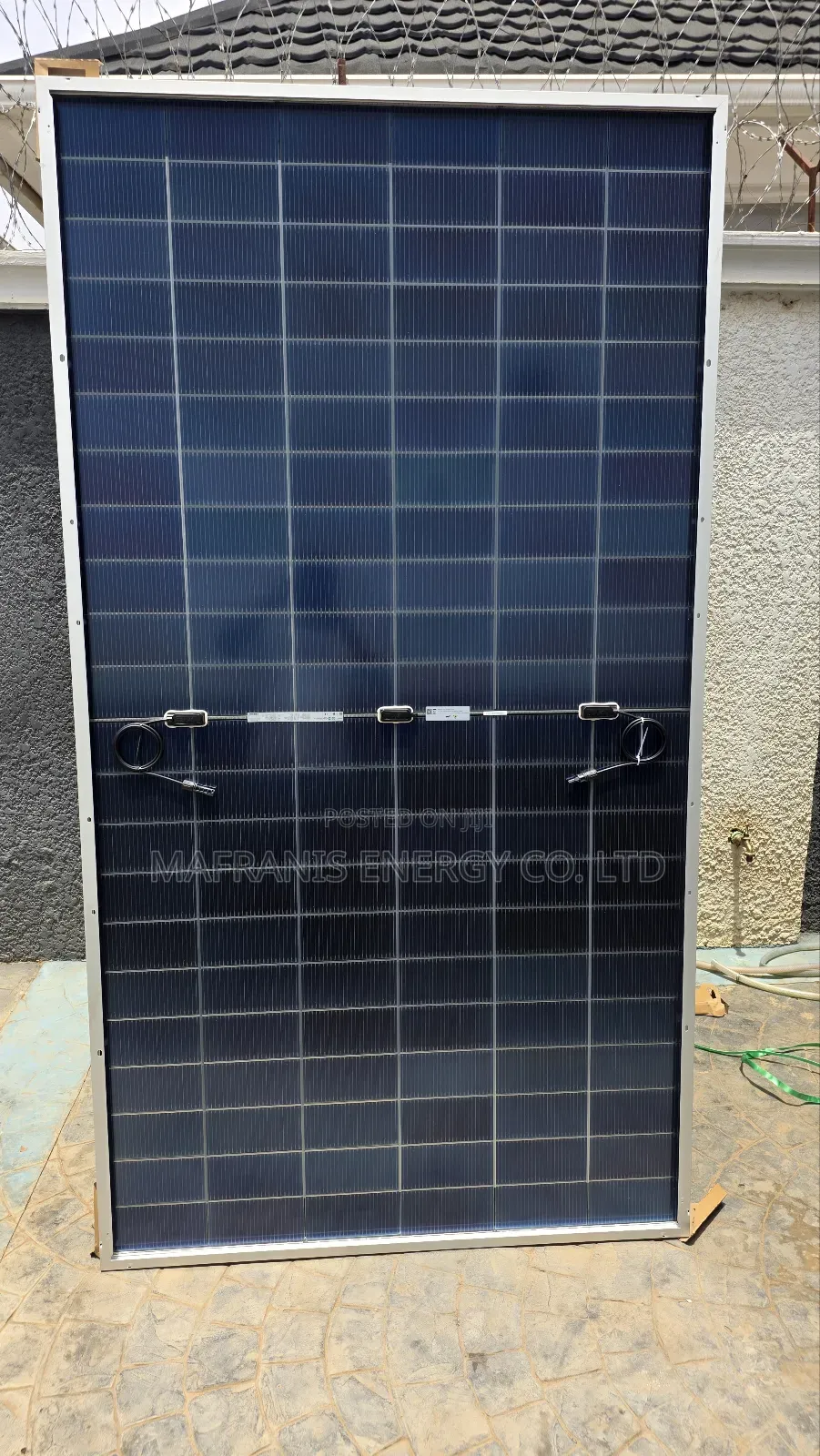 Jinko 725watt Bifacial Solar Panels