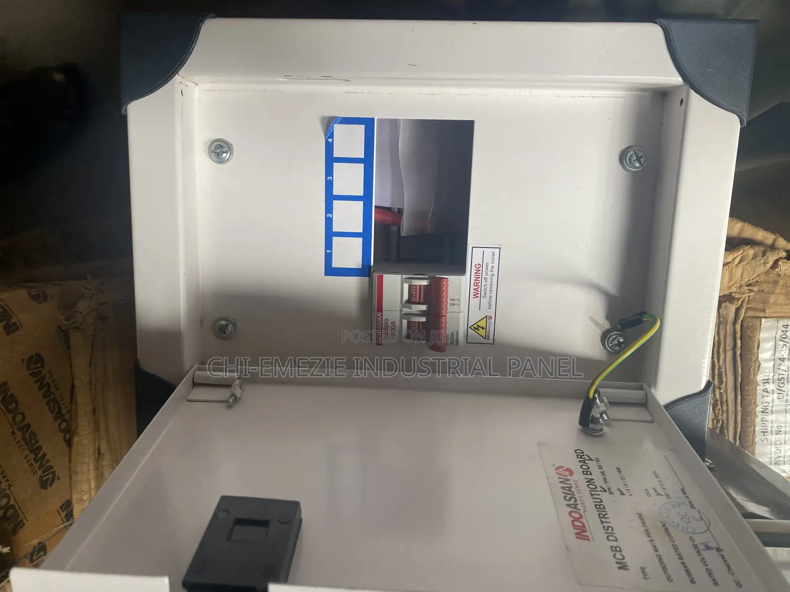 4 Way Indo Asia Distribution Box – Strong Durable Breaker Box