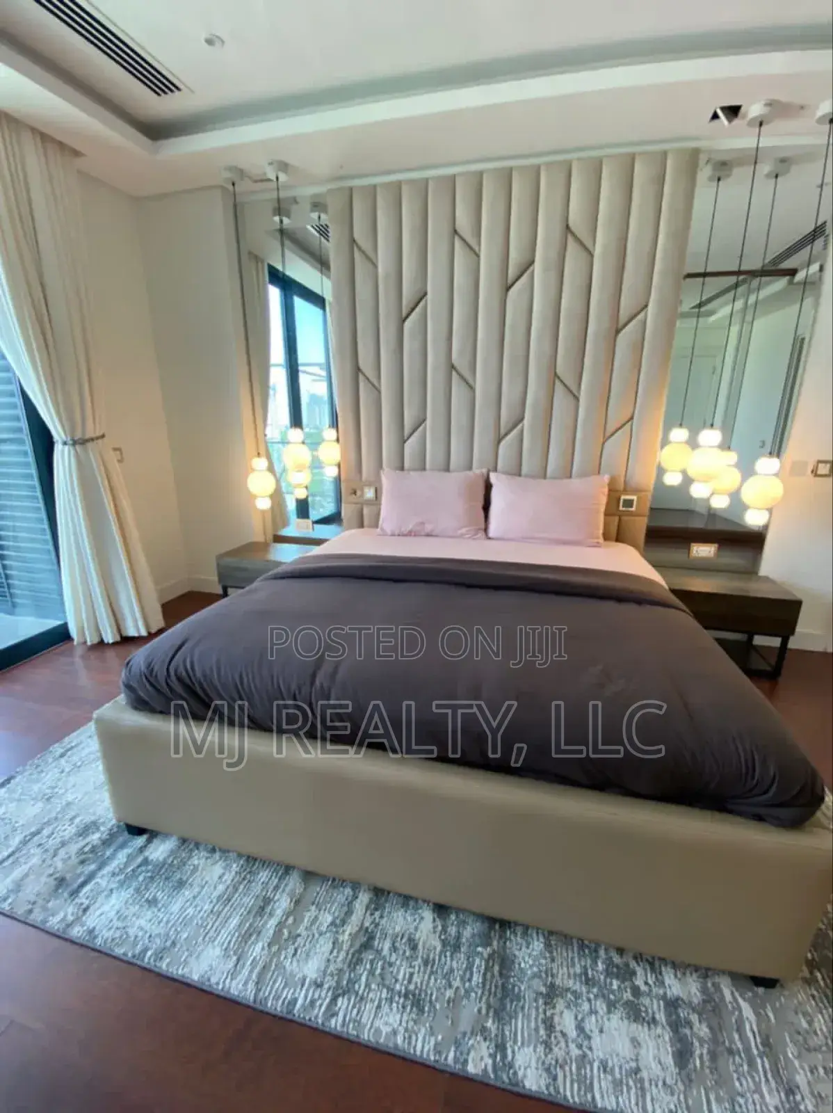 Furnished 4bdrm Penthouse in Ikoyi S.W for sale