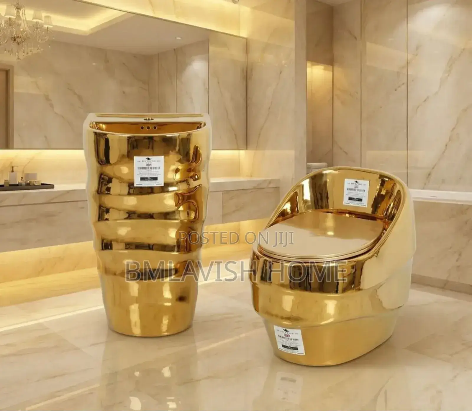 Luxurious Royal Gold Water Closet Set With Standing Wash Hand Basin