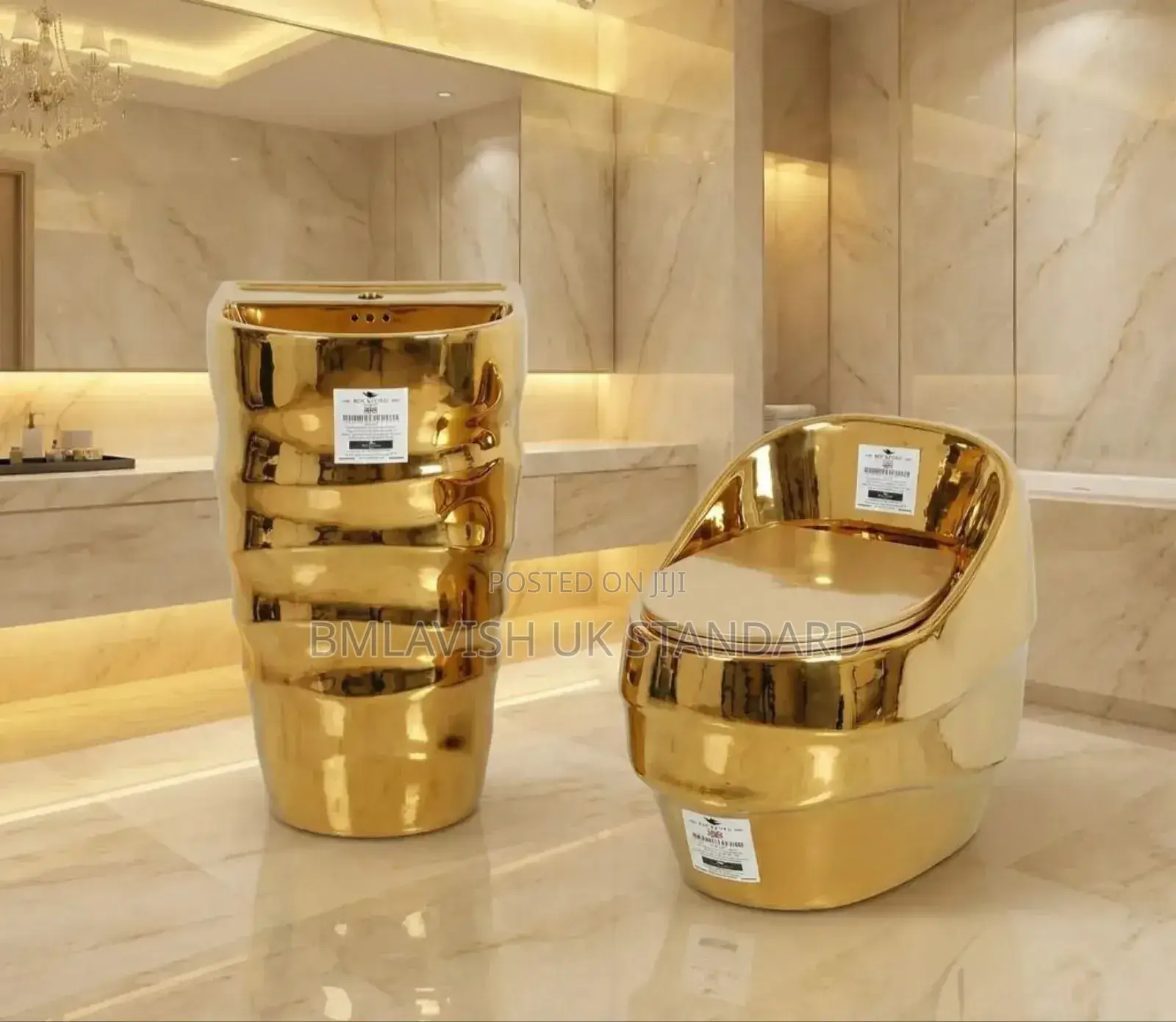 Luxurious Royal Gold Water Closet Set With Standing Wash Hand Basin