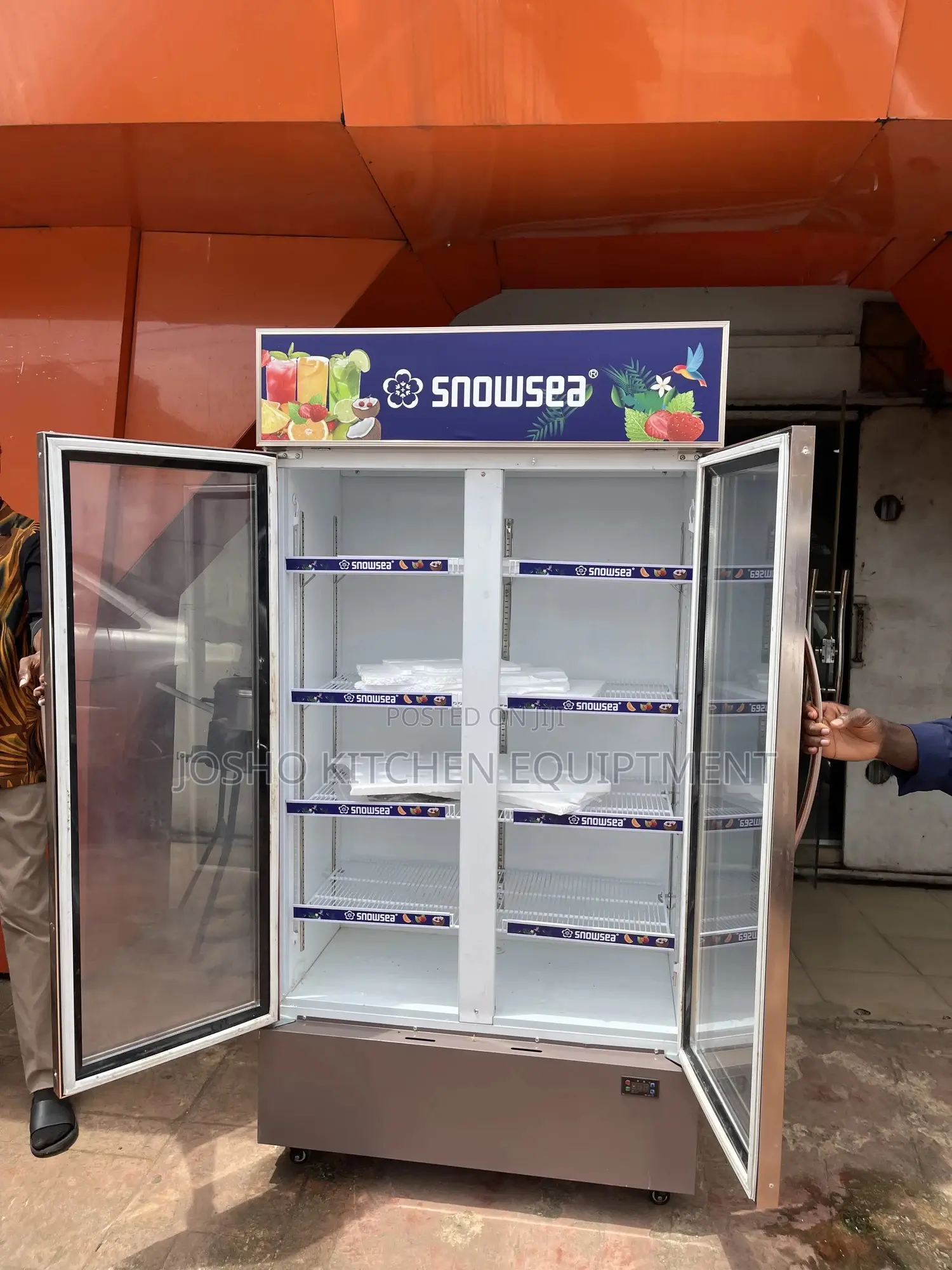 Double Door Chiller