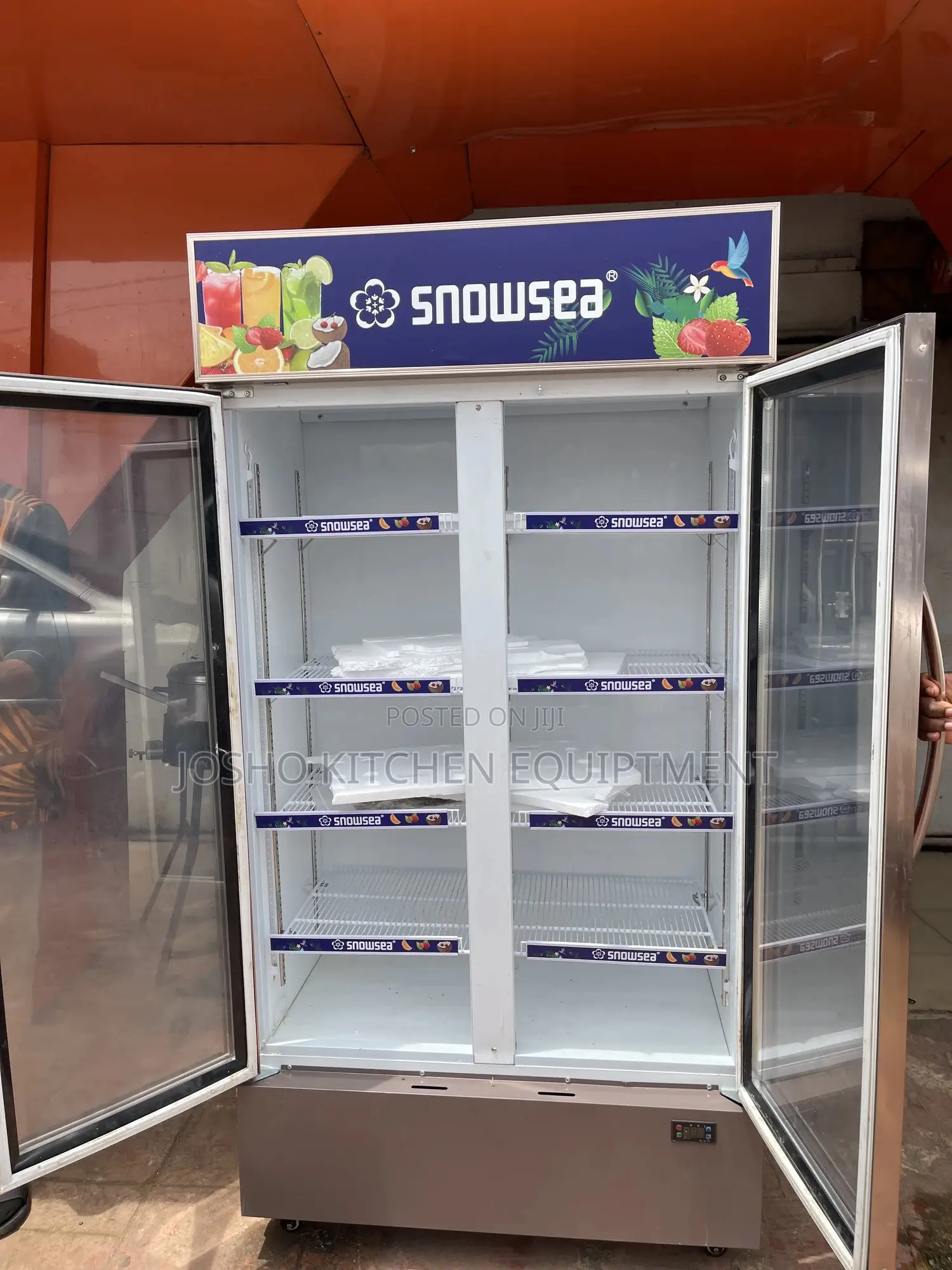 Double Door Chiller
