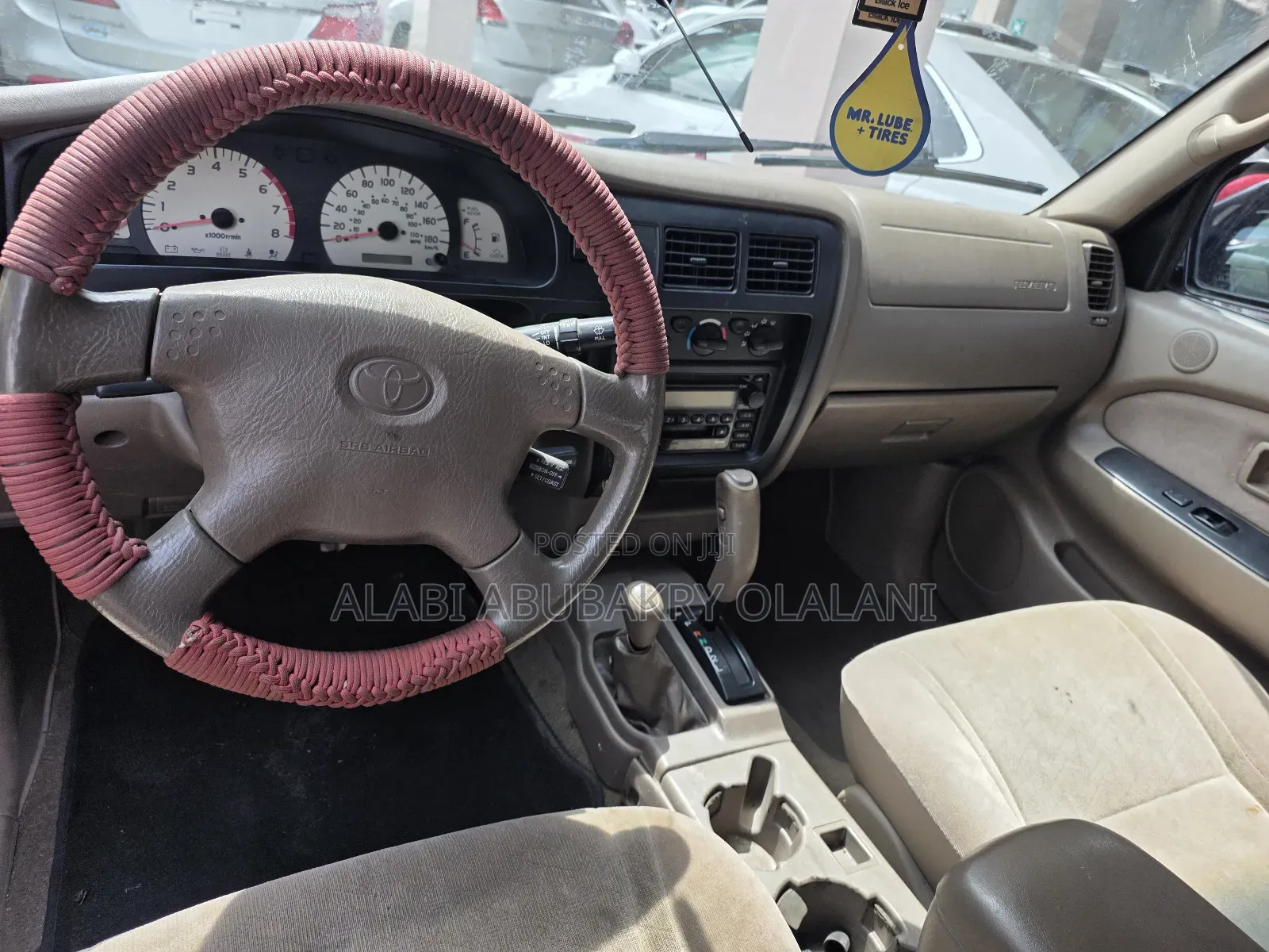 Toyota Tacoma 2000 Red