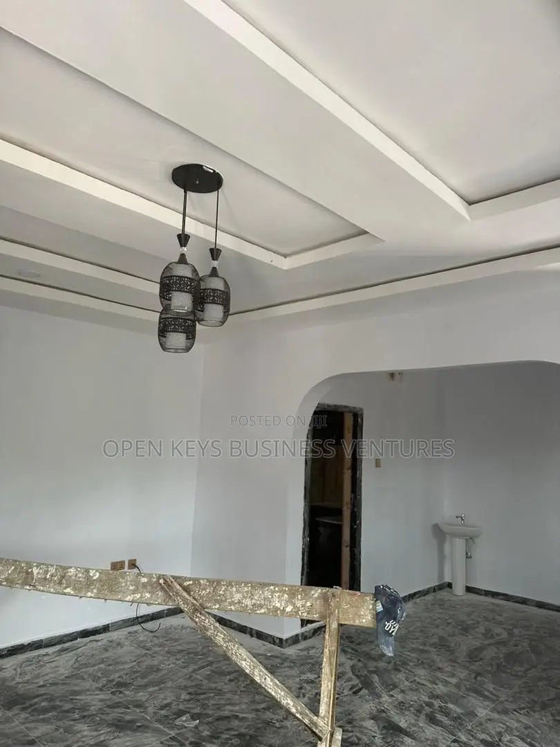 Furnished 3bdrm Block of Flats in Agara Estate, Akala Express for sale