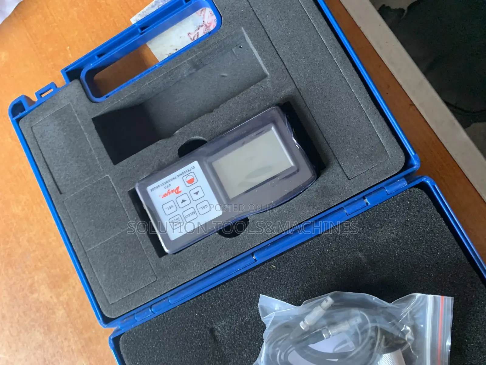 Ultrasonic Thickness Guage