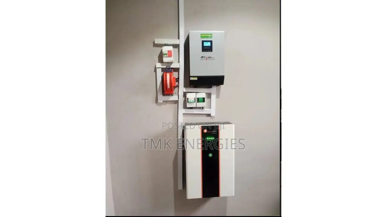 5kva Inverter With 5kwh Lithium Installation and Six 600w Panels
