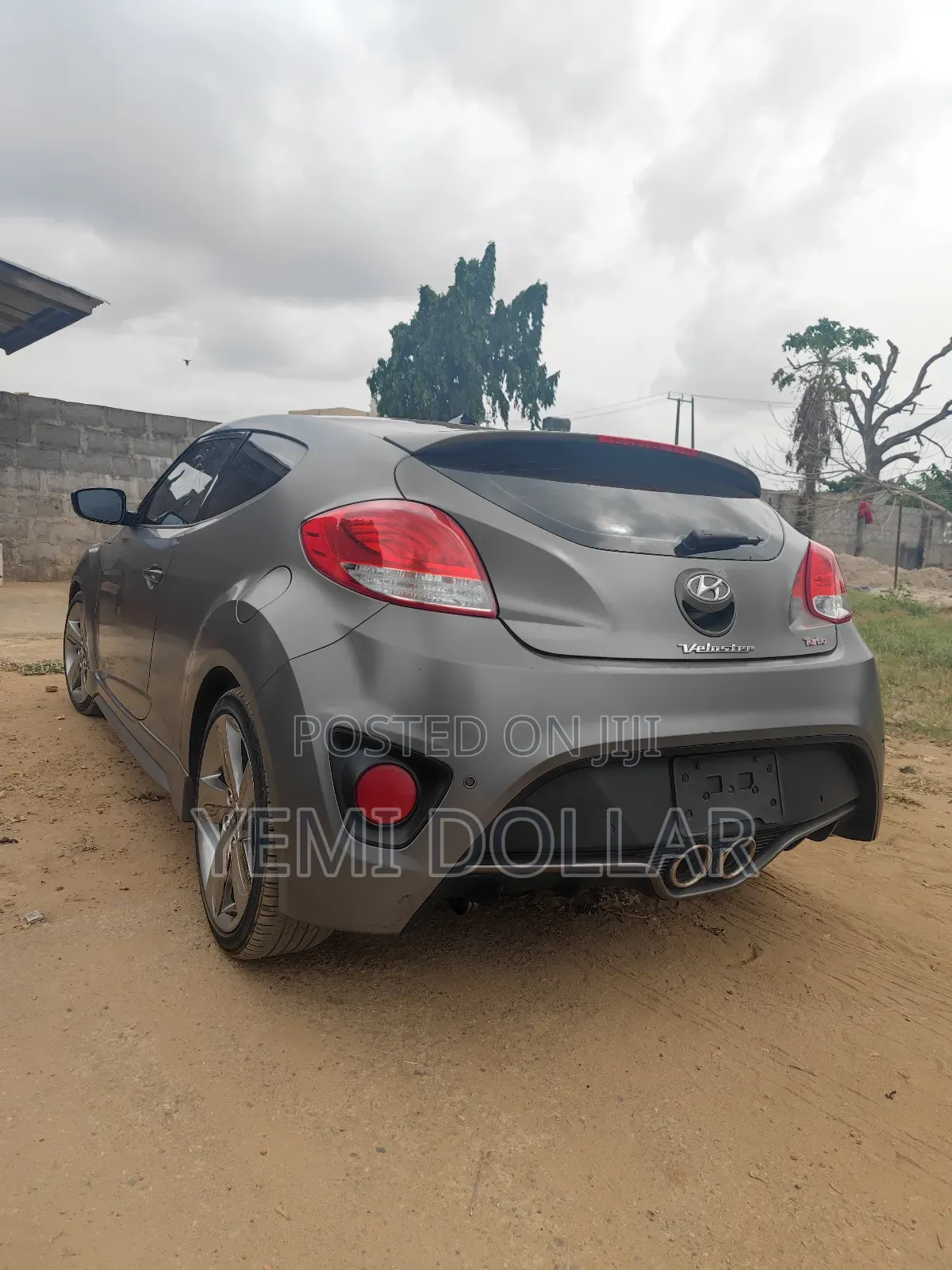 Hyundai Veloster 3dr Hatchback w/Black Interior (1.6L 4cyl 6M) 2014