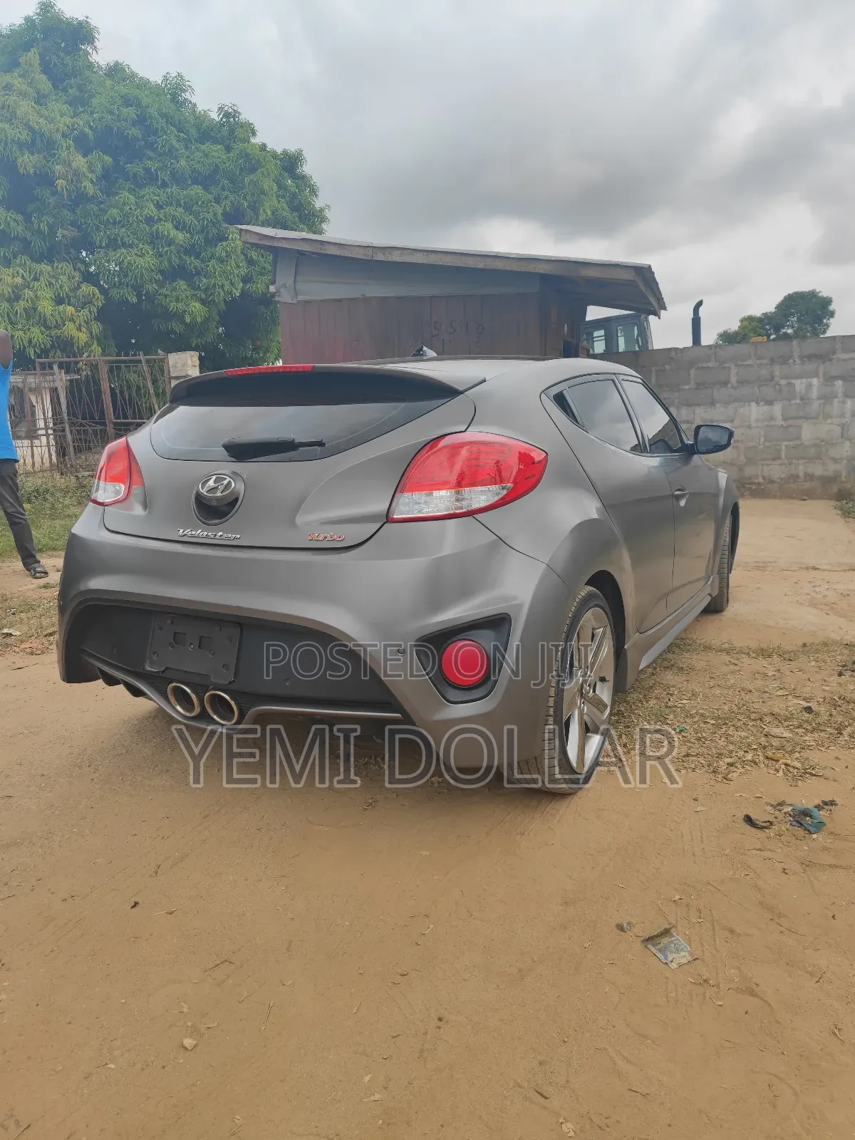 Hyundai Veloster 3dr Hatchback w/Black Interior (1.6L 4cyl 6M) 2014