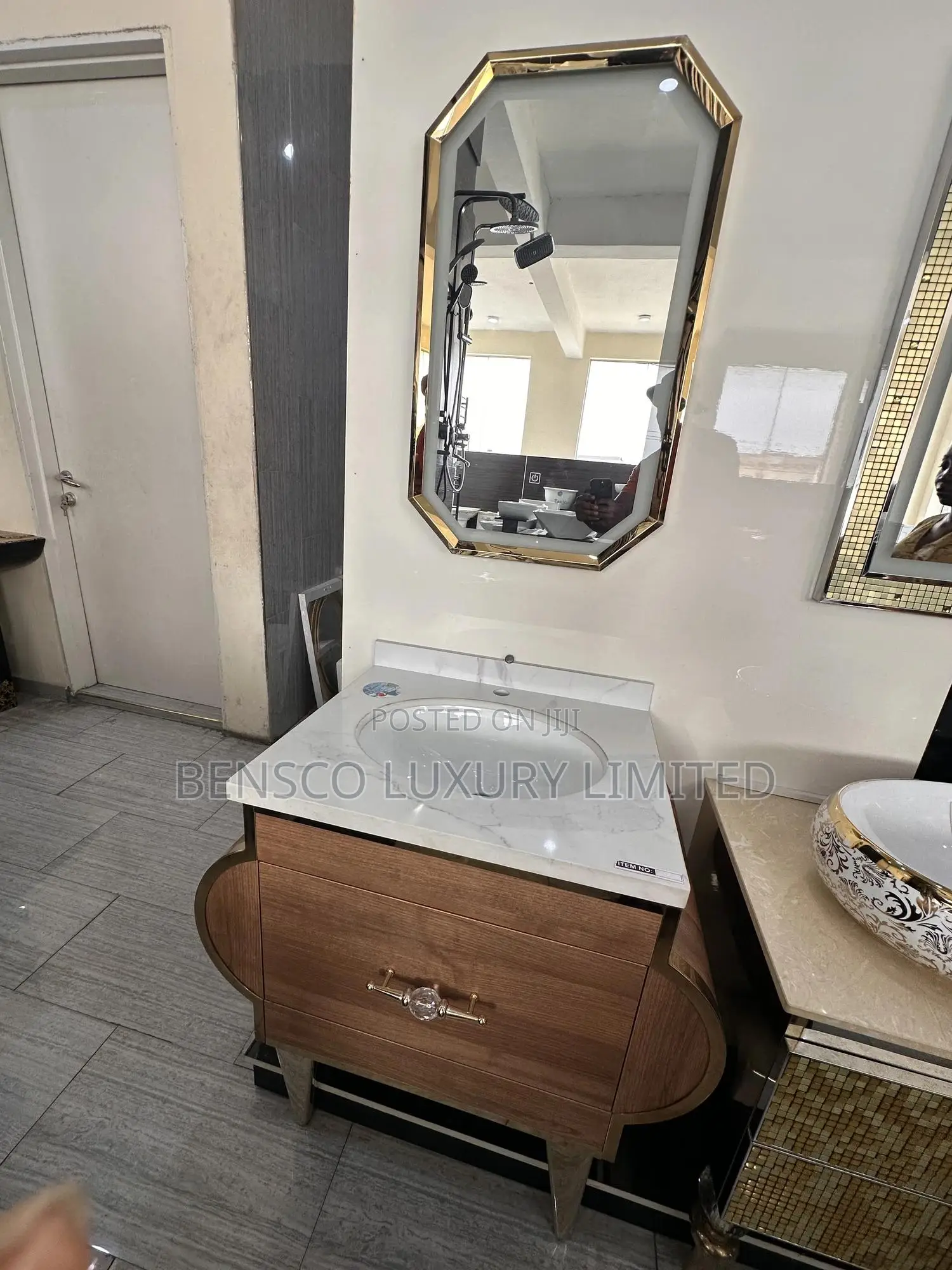 Modern Wooden Bathroom Cabinets With A Mirror