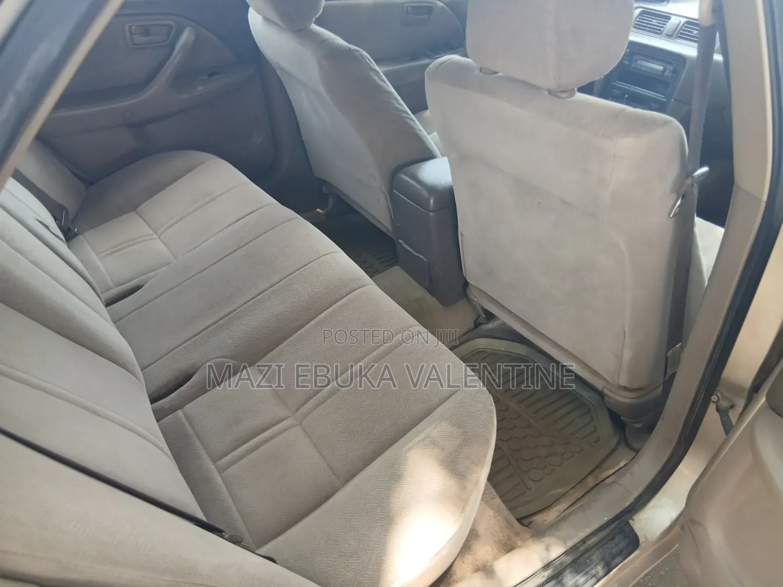 Toyota Camry Automatic 1999 Gold