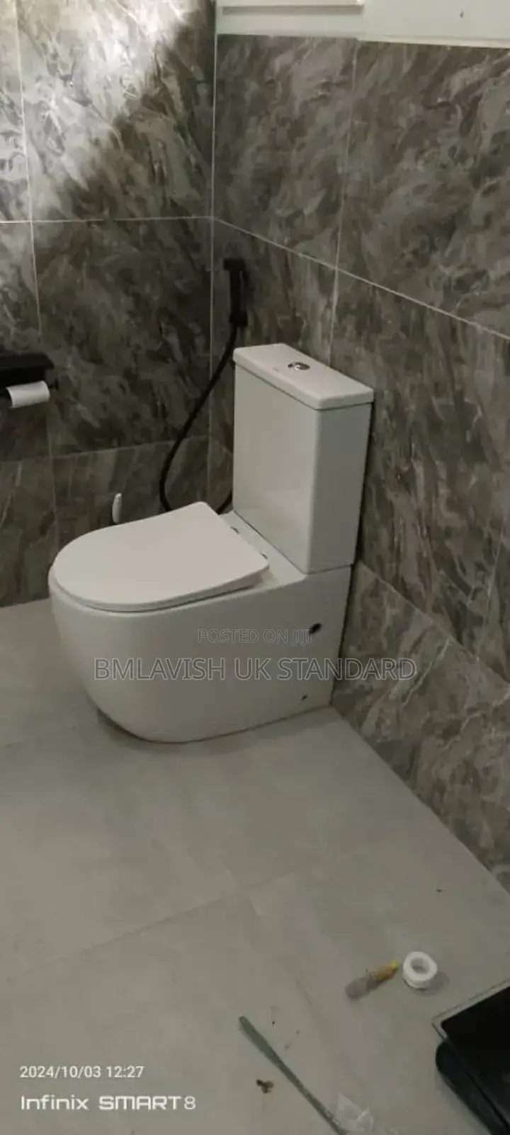 Hawani Water Closet With Wash Hand Basin
