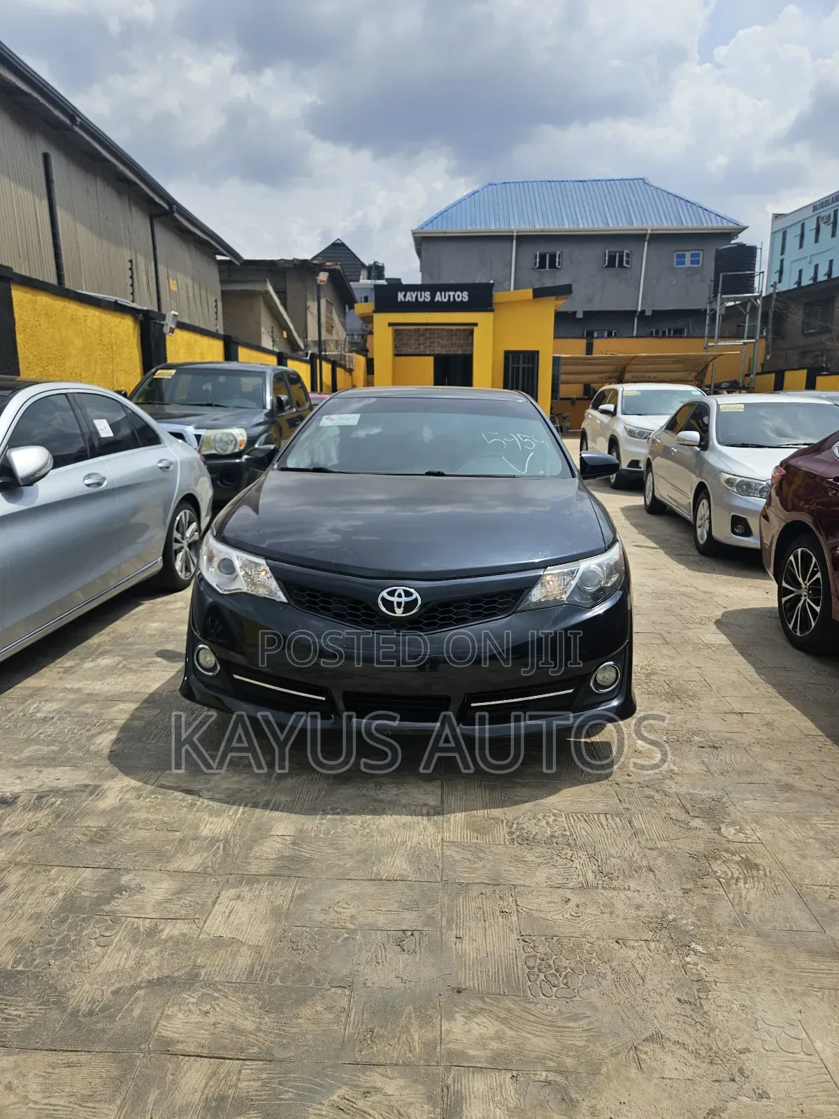 Toyota Camry SE 4dr Sedan (2.5L 4cyl 6A) 2014 Gray