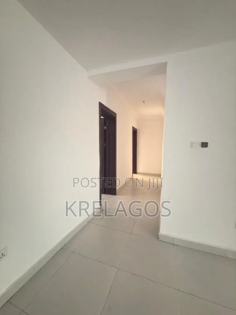 2bdrm Apartment in Orchid, Chevron for sale