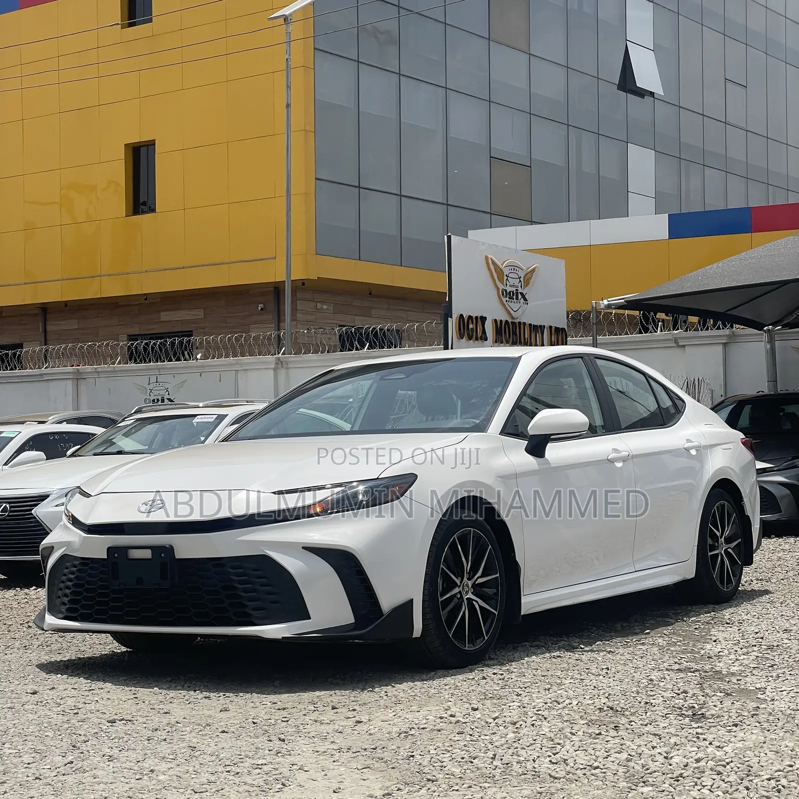 Toyota Camry 2026 White
