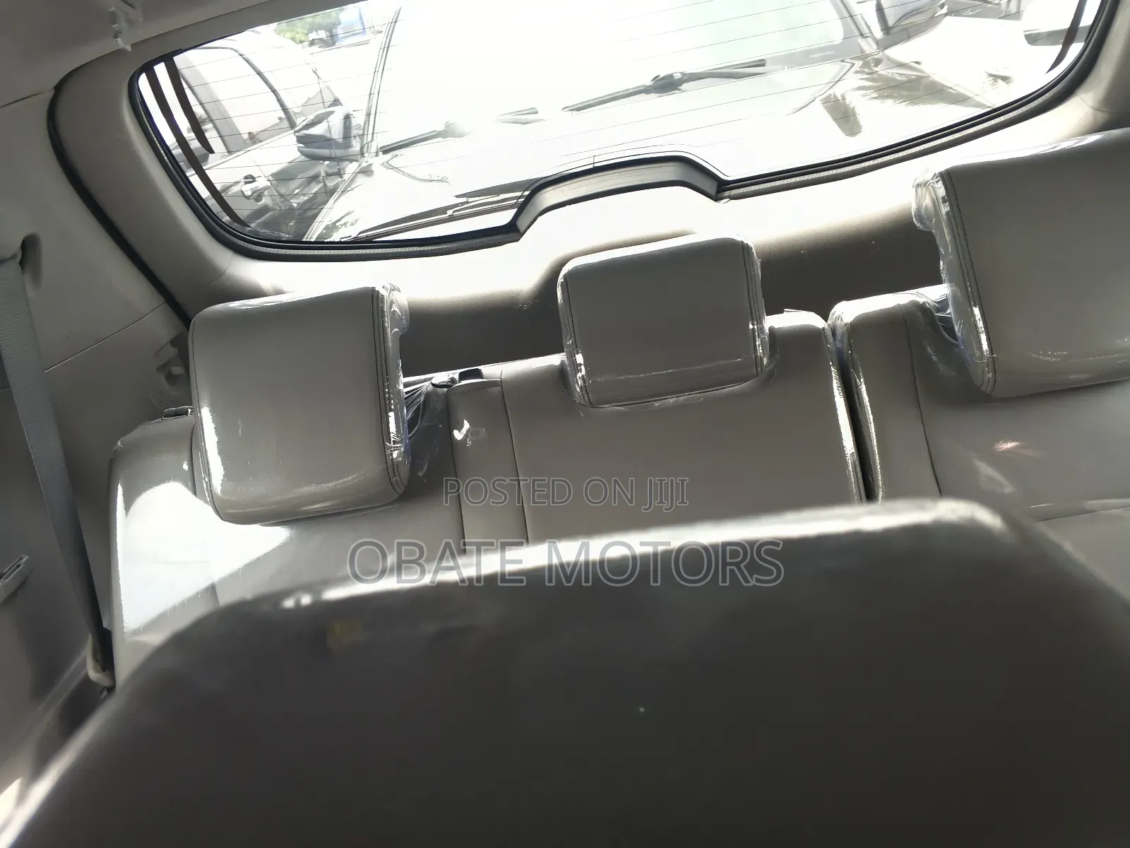 Toyota Highlander XLE V6 4x2 (3.5L 6cyl 6A) 2016 Gold