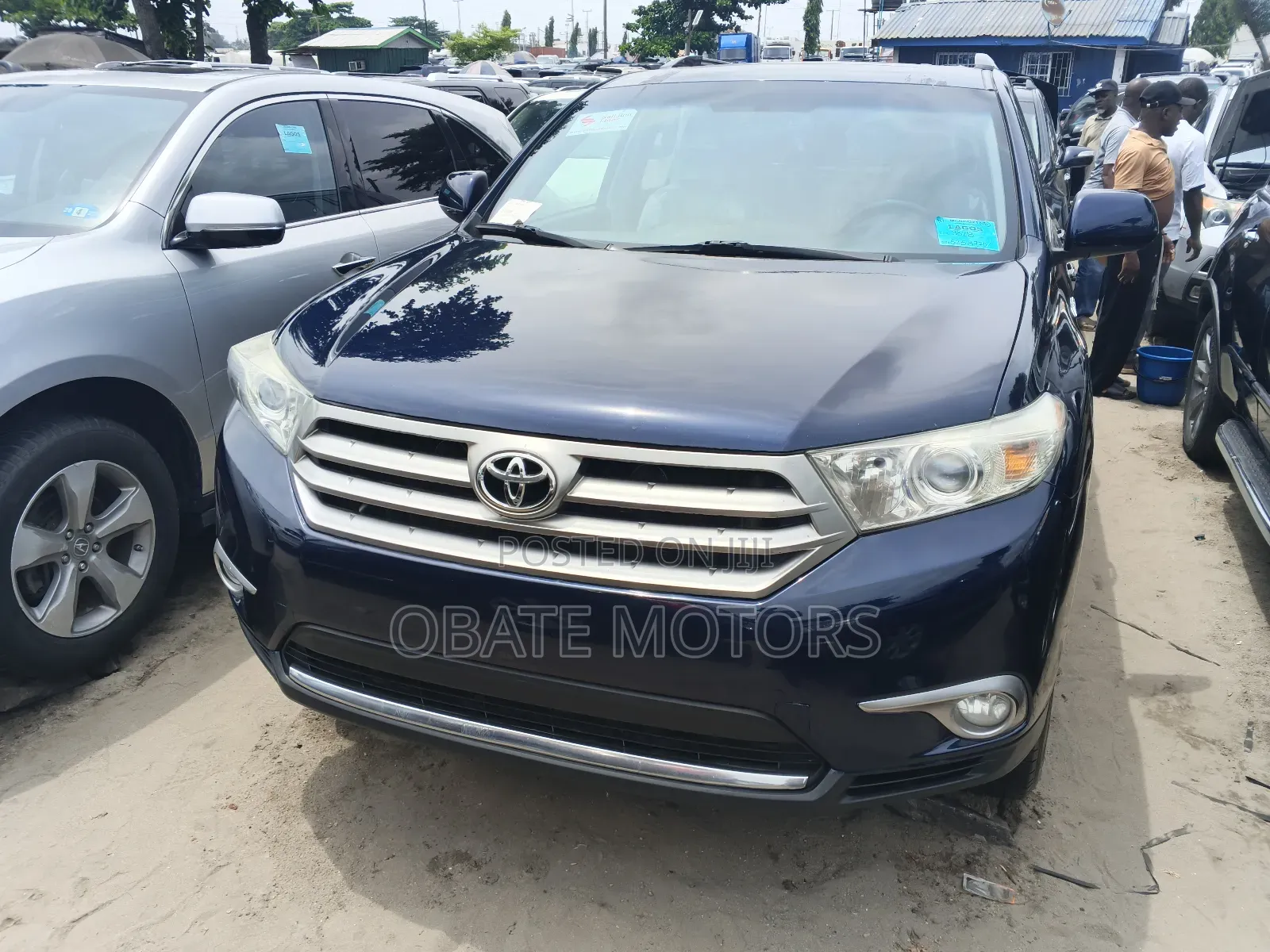 Toyota Highlander Limited 3.5l 4WD 2013 Blue