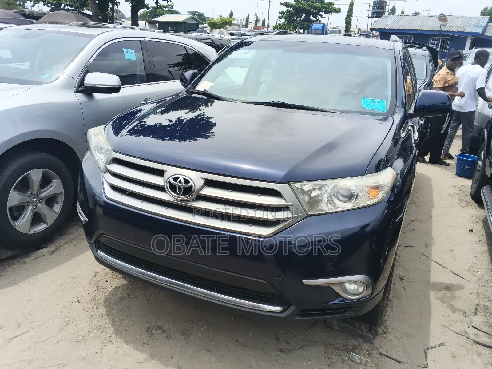 Toyota Highlander Limited 3.5l 4WD 2013 Blue