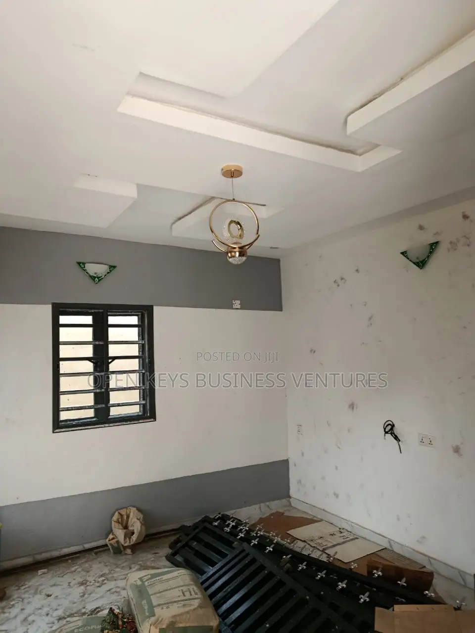 2bdrm Bungalow in Elebu, Akala Express for sale