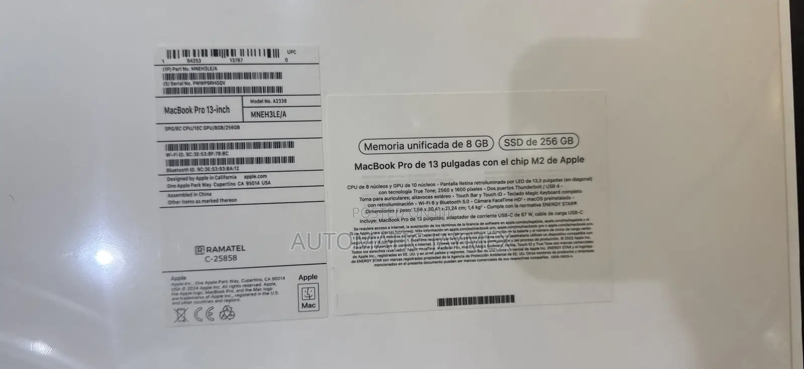 New Laptop Apple MacBook Pro 2022 M2 8GB Apple M2 SSD 256GB