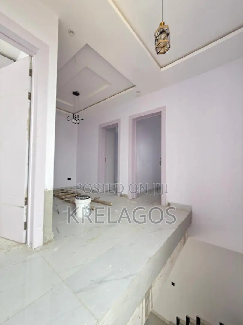 3bdrm Duplex in Orchid, Chevron for sale