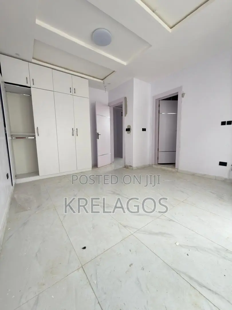 3bdrm Duplex in Orchid, Chevron for sale