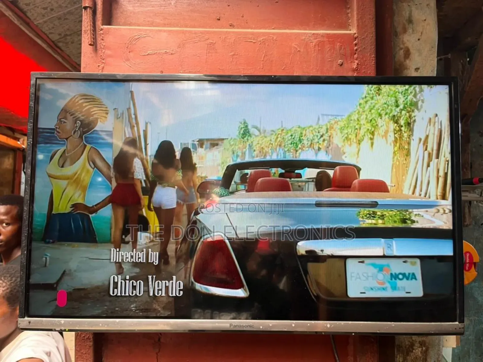 Panasonic 32 Inches Full Smart Tv