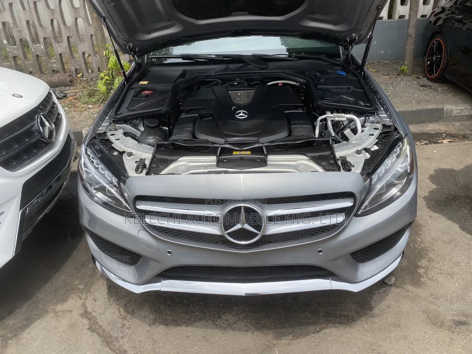 Mercedes-Benz C400 4Matic AWD Sedan (3.0L V6 7A) 2015 Gray