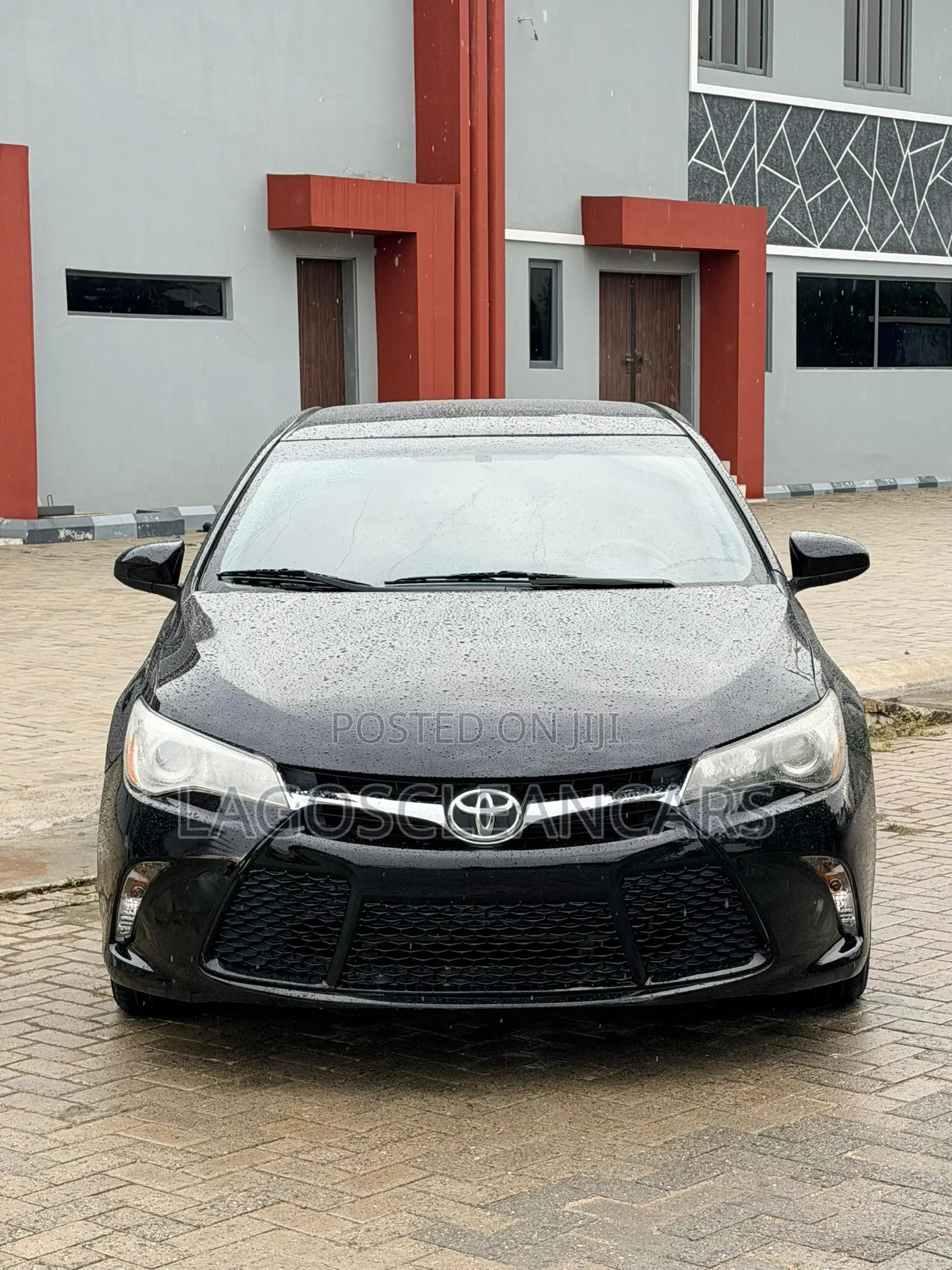 Toyota Camry SE 4dr Sedan (2.5L 4cyl 6A) 2015 Black