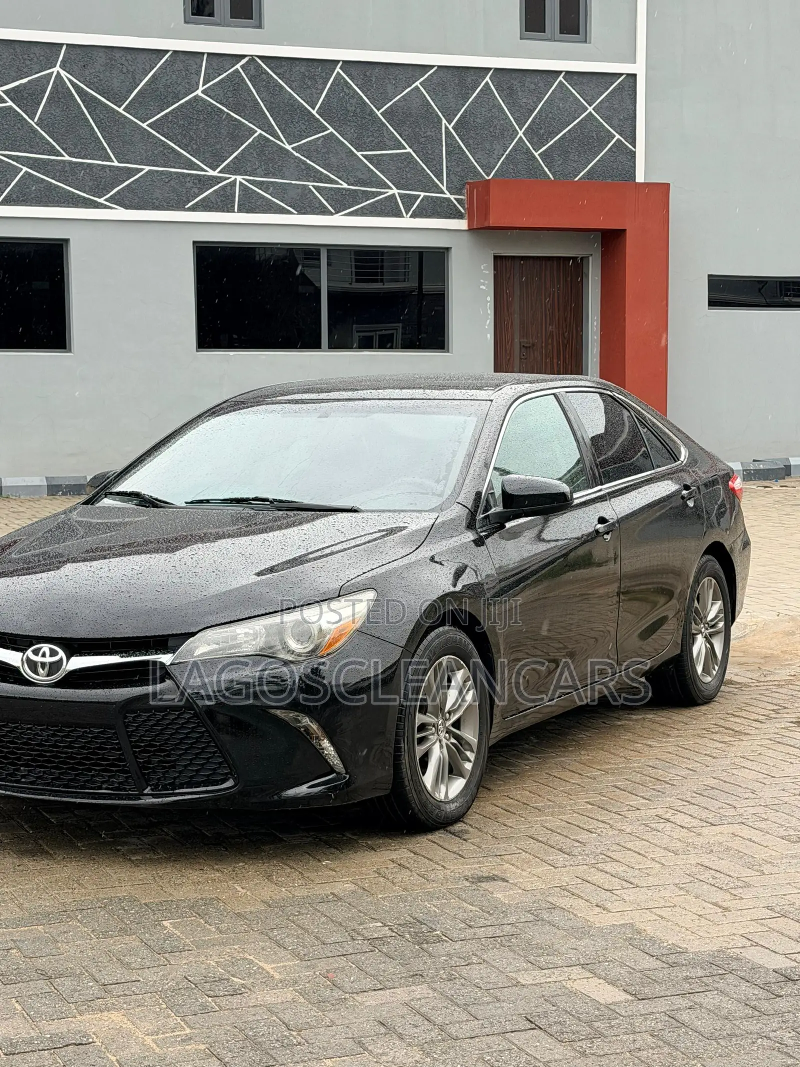 Toyota Camry SE 4dr Sedan (2.5L 4cyl 6A) 2015 Black