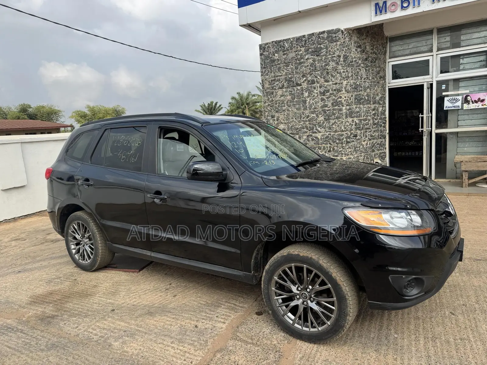 Hyundai Santa Fe Limited 2010 Black