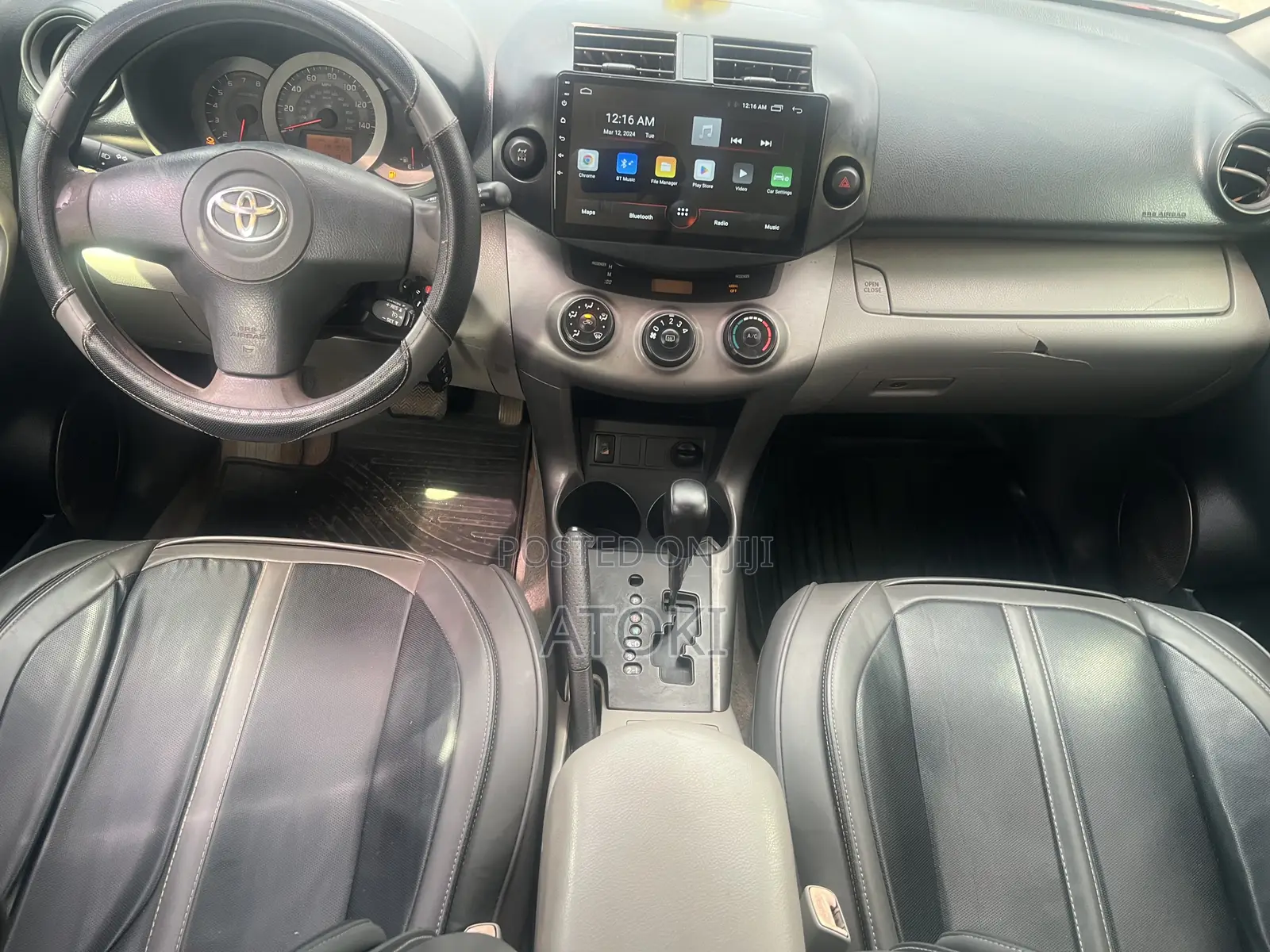 Toyota RAV4 3.5 2008 Red