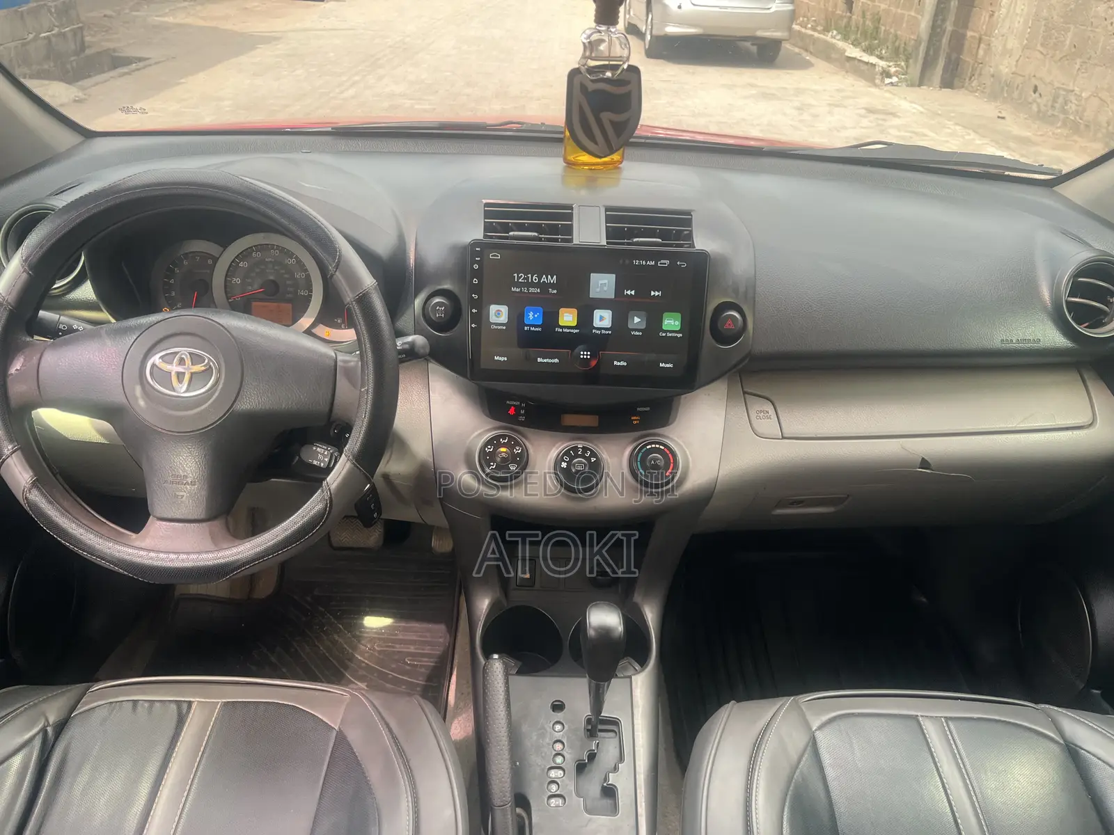Toyota RAV4 3.5 2008 Red