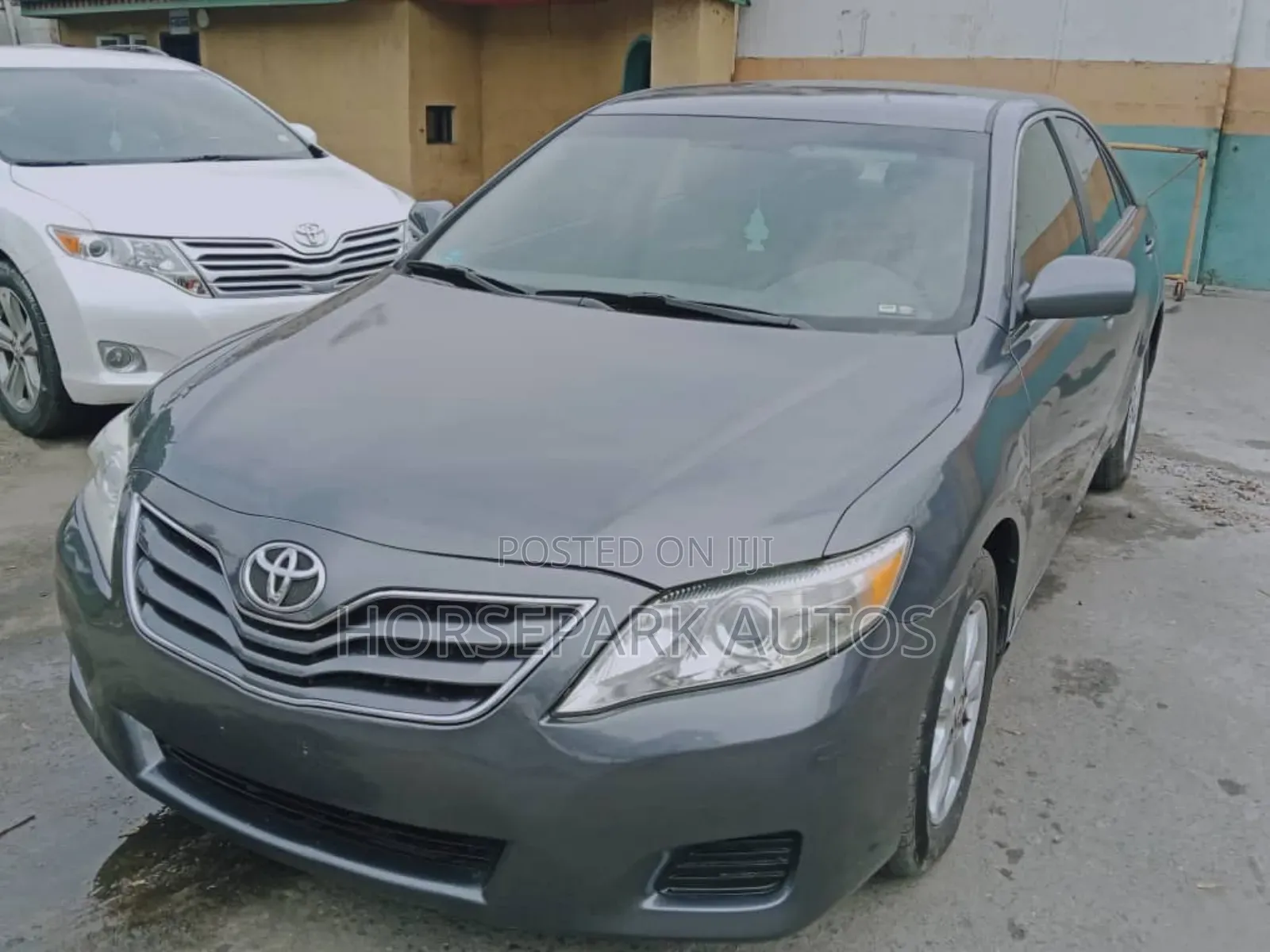Toyota Camry 2010 Gray