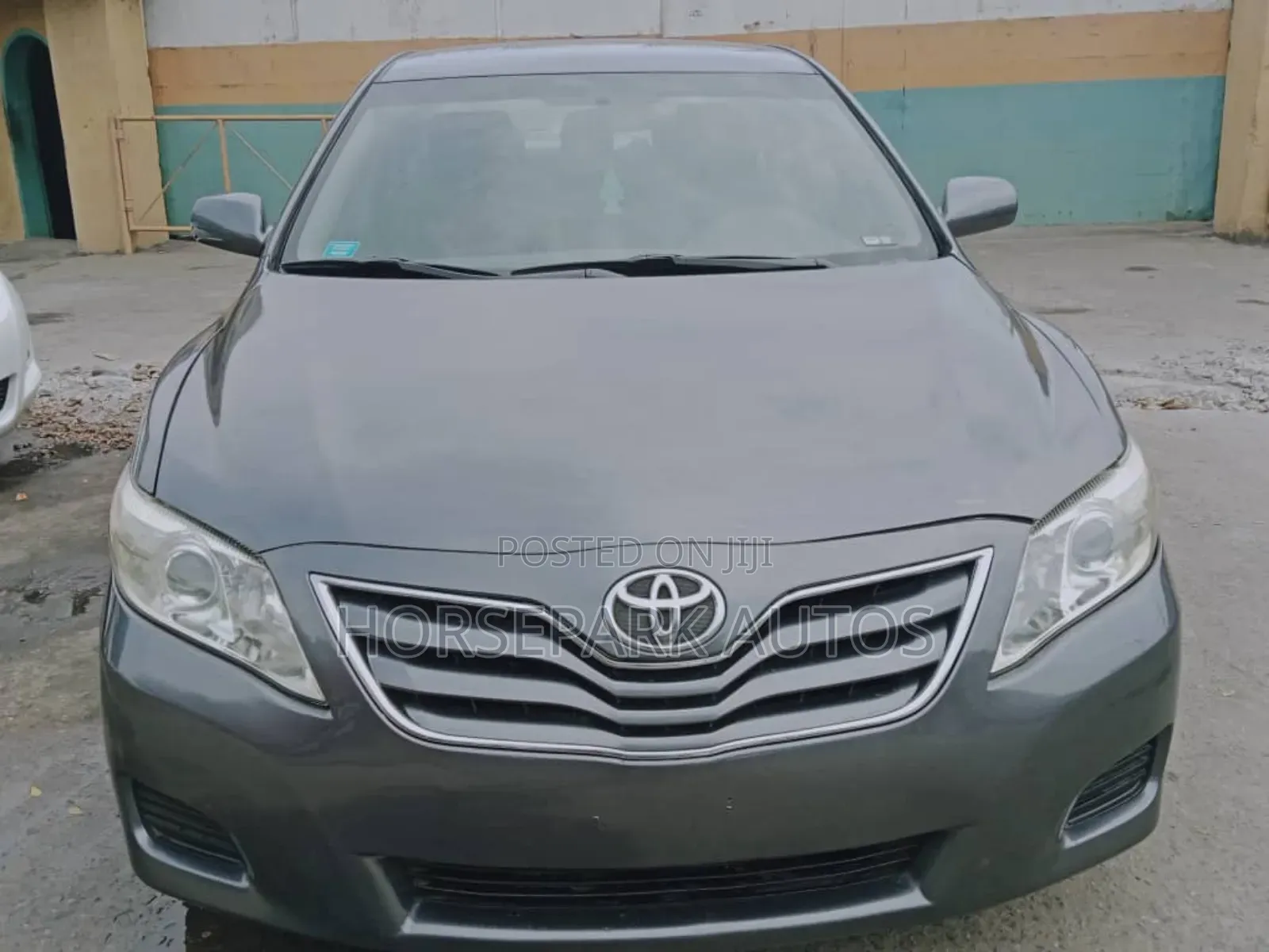 Toyota Camry 2010 Gray