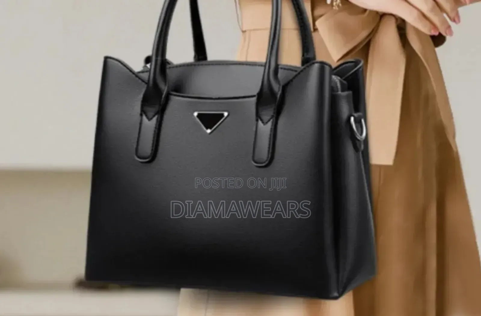 Black 3 in Ladies Tredy Stylish Hand Bag