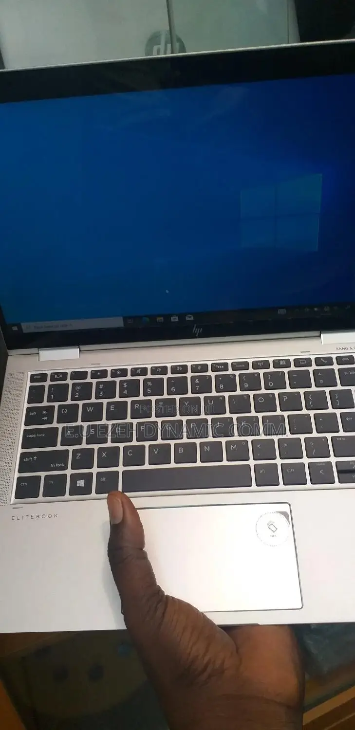 Laptop HP EliteBook x360 1030 G4 8GB Intel Core i5 SSD 256GB