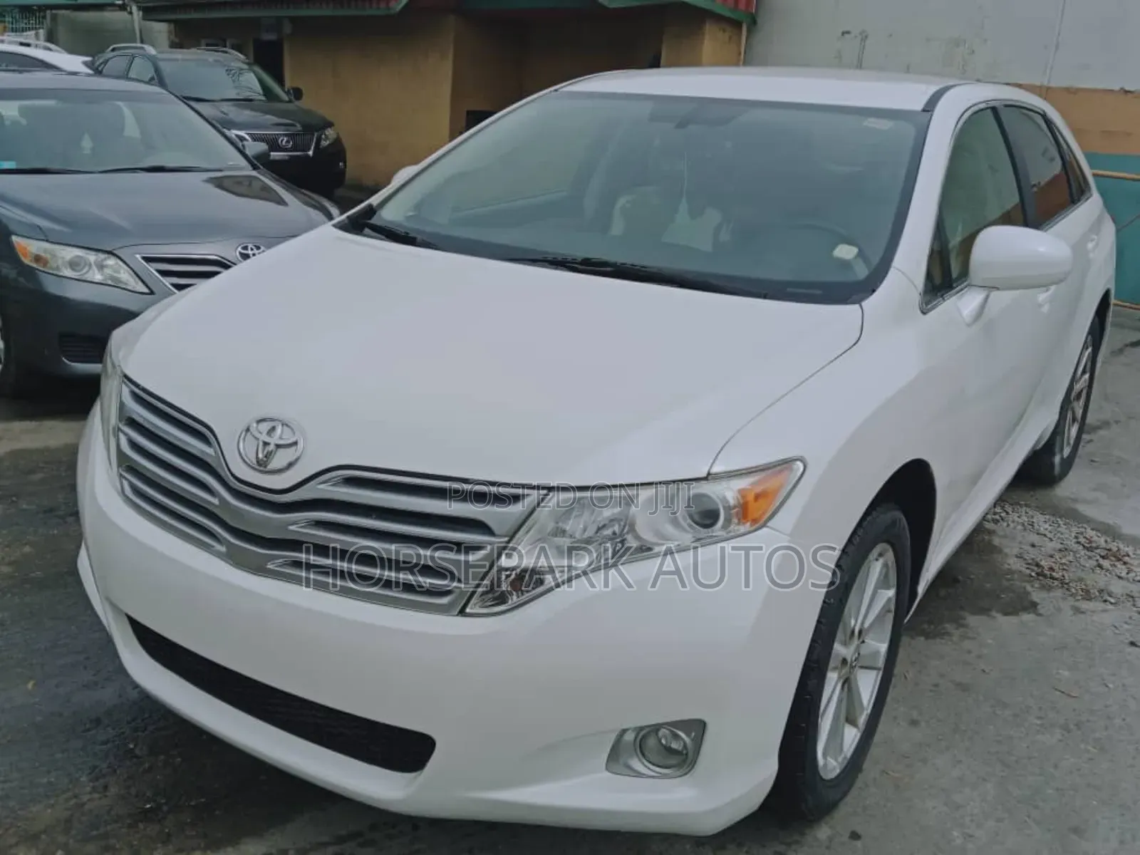 Toyota Venza 2010 White