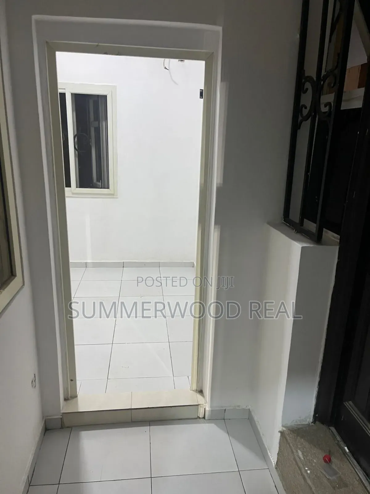 Mini Flat in Lekki Phase 1 for rent