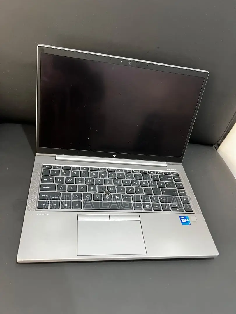 Laptop HP ZBook Firefly 14 G7 16GB Intel Core i7 SSD 256GB