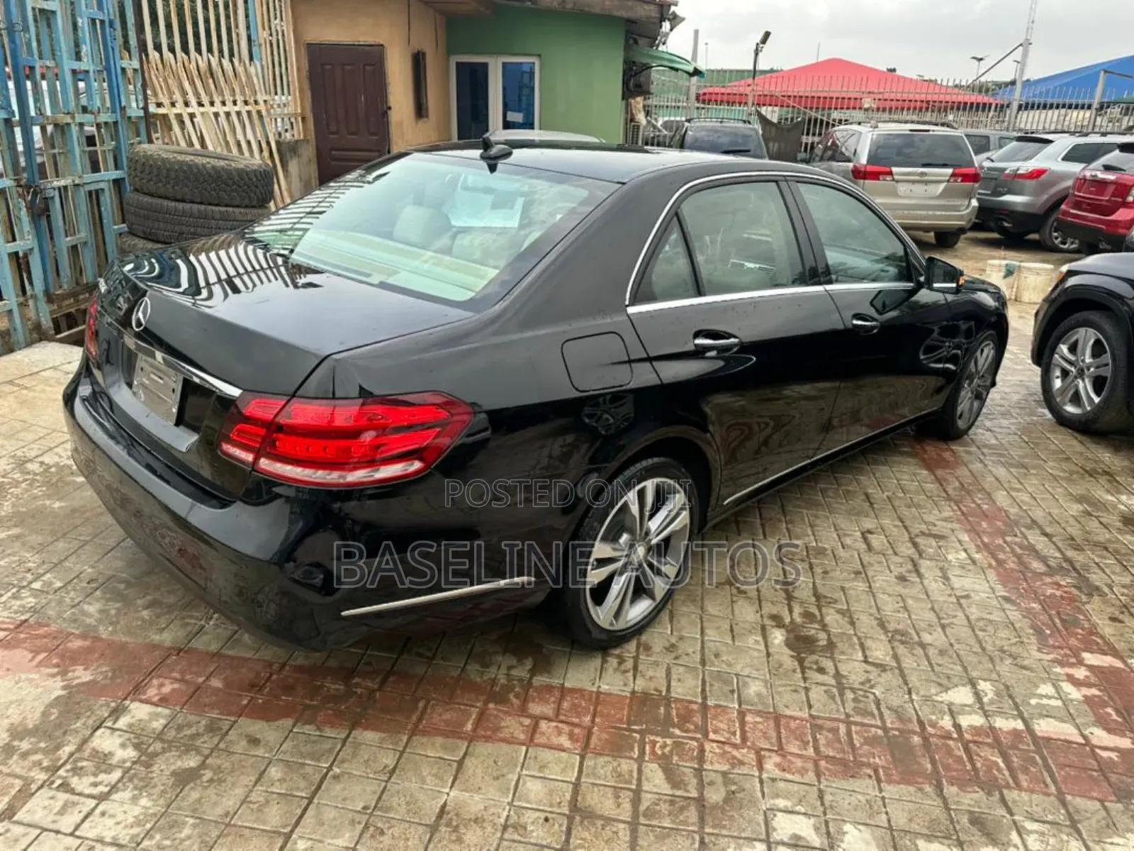 Mercedes-Benz E350 2014 Black