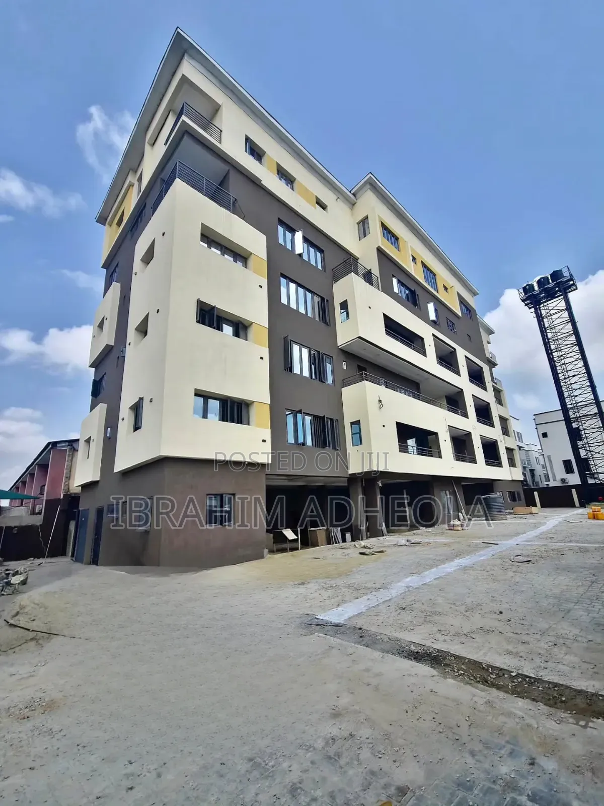 3bdrm Apartment in Ikeja Gra for sale