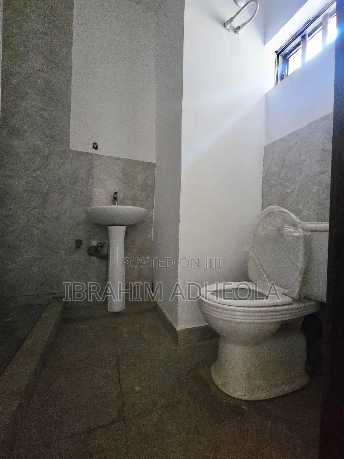 3bdrm Apartment in Ikeja Gra for sale