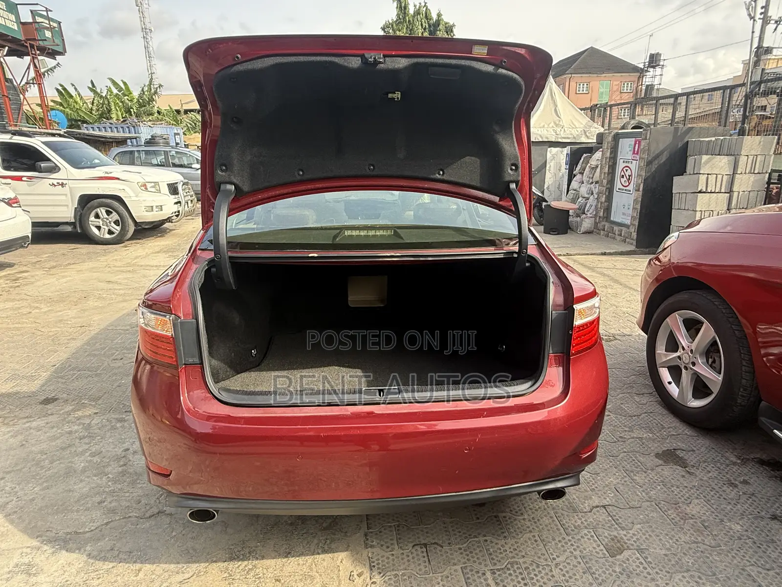 Lexus ES 350 FWD 2013 Red