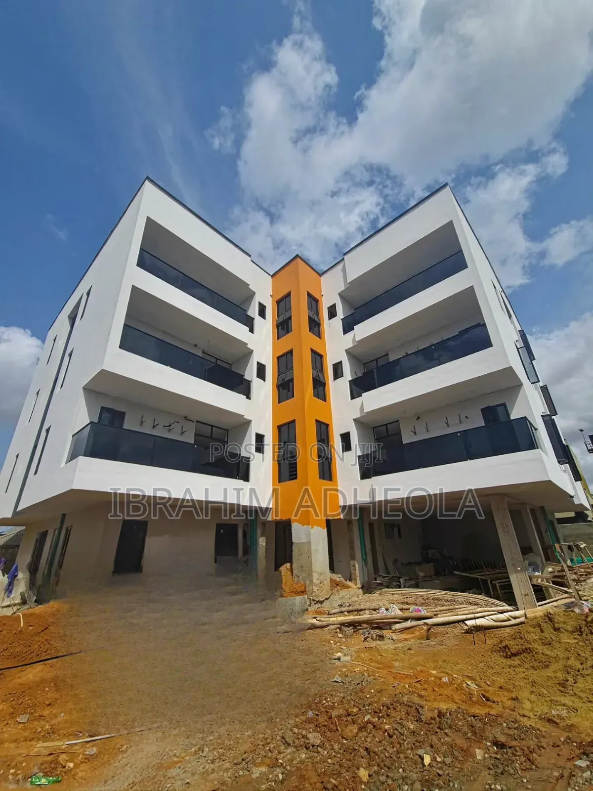 3bdrm Apartment in Ikeja Gra for sale