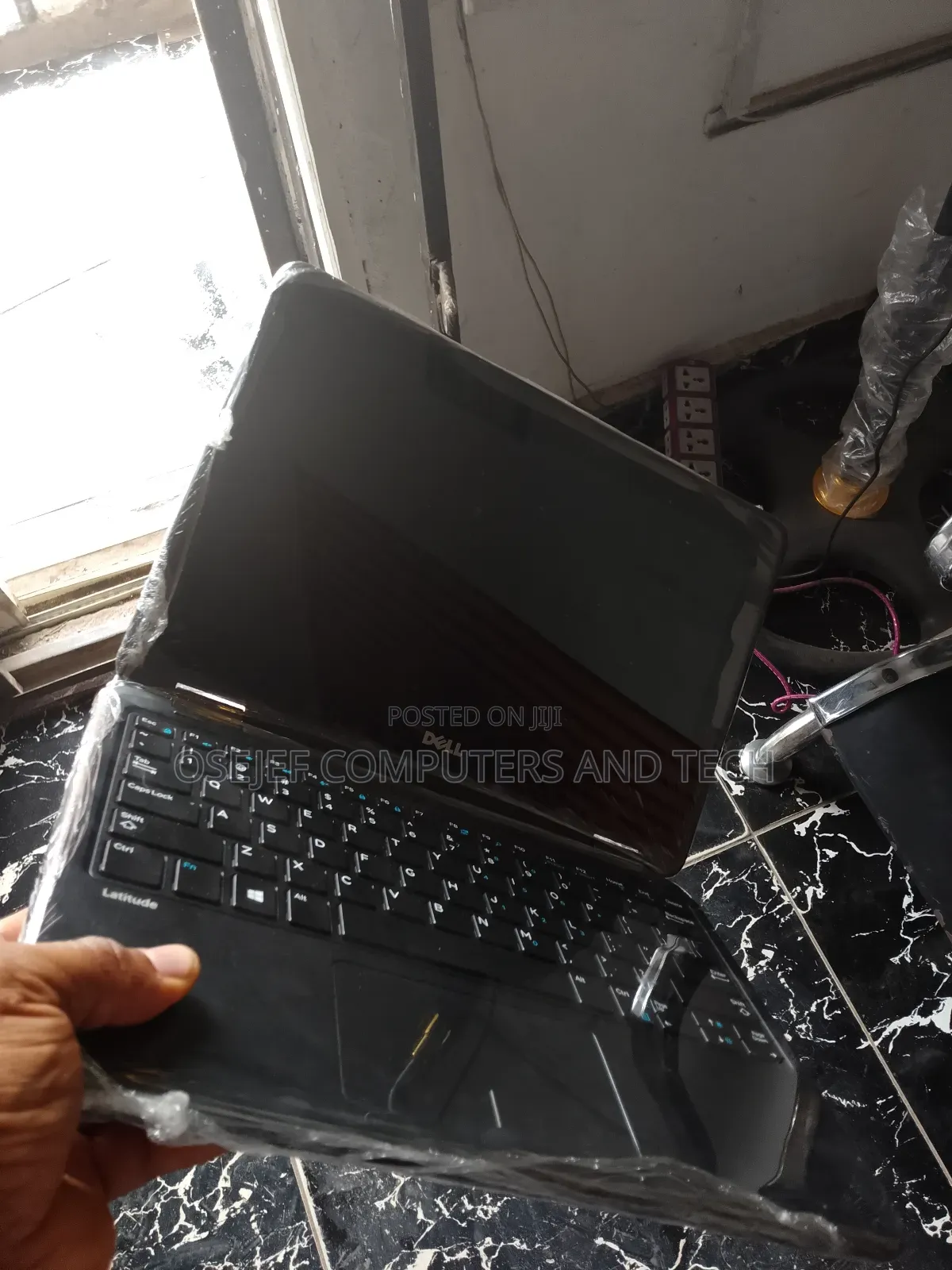 Laptop Dell Latitude 3189 8GB Intel Pentium SSD 128GB