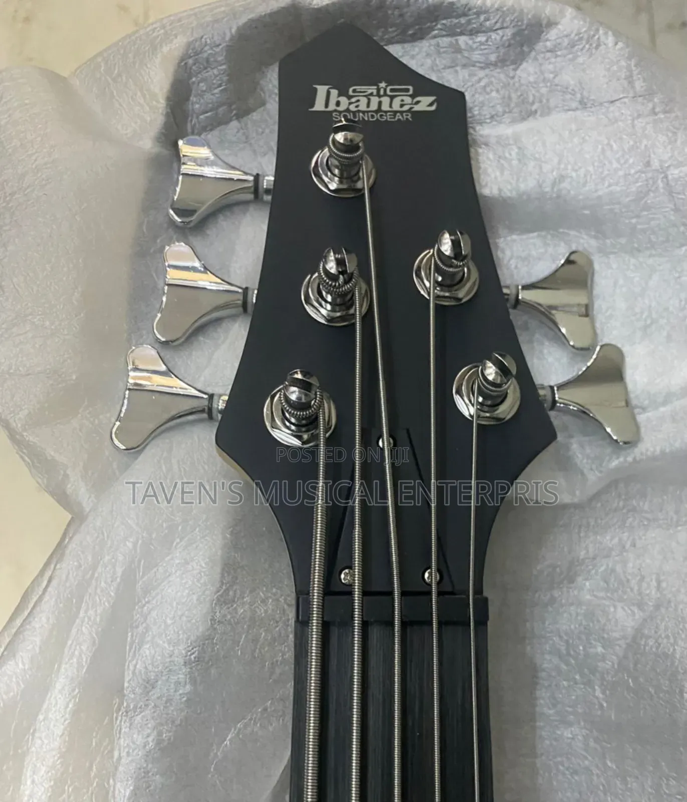 Ibanez Gio Soundgear Electric Bass Guitar
